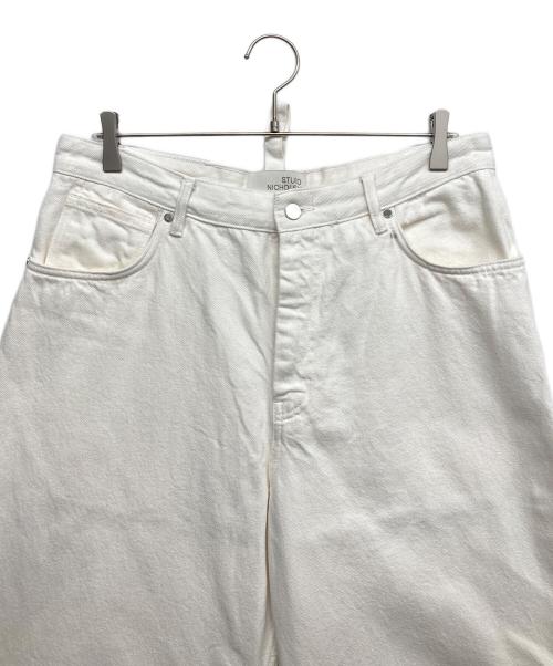 STUDIO NICHOLSON（スタジオ ニコルソン）STUDIO NICHOLSON (スタジオ ニコルソン) ZARA (ザラ) デニムパンツ ホワイト サイズ:USA32の古着・服飾アイテム