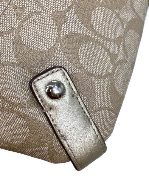 COACH（コーチ）COACH (コーチ) ショルダーバッグ ベージュの古着・服飾アイテム