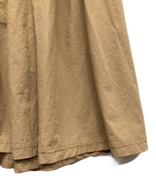 GRAMICCI（グラミチ）GRAMICCI (グラミチ) BEAMS BOY (ビームスボーイ) 別注ナイロンロングスカート ブラウン サイズ:Fの古着・服飾アイテム