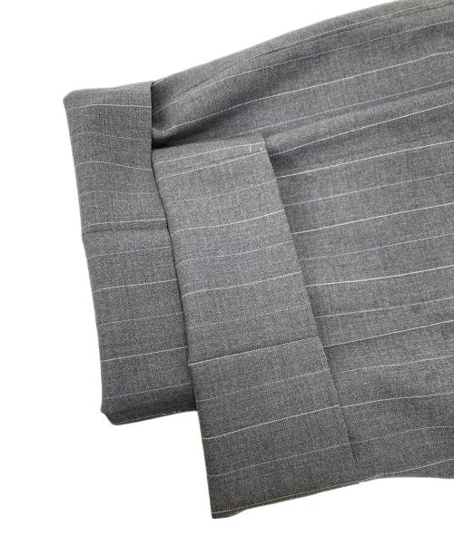 PAUL SMITH（ポールスミス）Paul Smith (ポールスミス) ツータックパンツ グレー サイズ:Mの古着・服飾アイテム