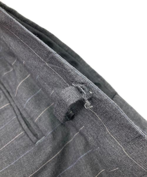 PAUL SMITH（ポールスミス）Paul Smith (ポールスミス) ツータックパンツ グレー サイズ:Mの古着・服飾アイテム