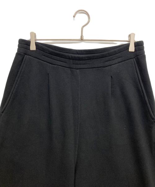 juha（ユハ）juha (ユハ) CUT-OFF WIDE SWEAT PANTS ブラック サイズ:4の古着・服飾アイテム