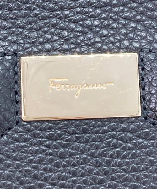 Salvatore Ferragamo（サルヴァトーレ フェラガモ）Salvatore Ferragamo (サルヴァトーレ フェラガモ) クラッチバッグ ブラックの古着・服飾アイテム