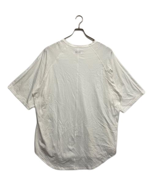 s'yte（サイト）s'yte (サイト) COTTON JERSEY BACK CENTER STITCH OVERSIZED RAGLAN SLEEVE ホワイト サイズ:3の古着・服飾アイテム