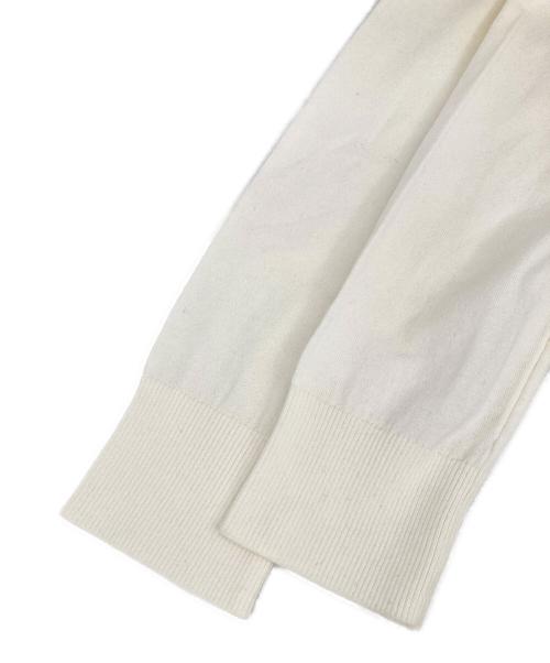 TO BE CHIC（トゥービーシック）TO BE CHIC (トゥービーシック) 薄手カーディガン ホワイト サイズ:2の古着・服飾アイテム