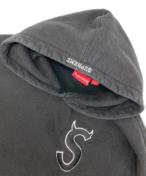 SUPREME（シュプリーム）Supreme (シュプリーム) S LOGO HOODED SWEATAHIRTS ブラック サイズ:SMALLの古着・服飾アイテム