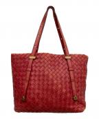 BOTTEGA VENETAボッテガベネタ）の古着「イントレチャート ハンドバッグ」｜レッド