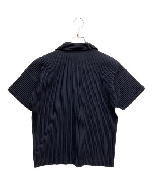 HOMME PLISSE ISSEY MIYAKE（オム プリッセ イッセイ ミヤケ）HOMME PLISSE ISSEY MIYAKE (オム プリッセ イッセイ ミヤケ) プリーツポロシャツ ネイビー サイズ:2の古着・服飾アイテム