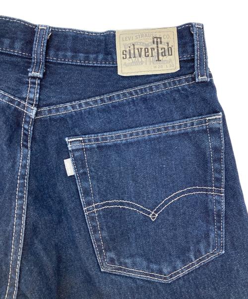 LEVI'S（リーバイス）LEVI'S (リーバイス) バギーデニムパンツ インディゴ サイズ:W28の古着・服飾アイテム