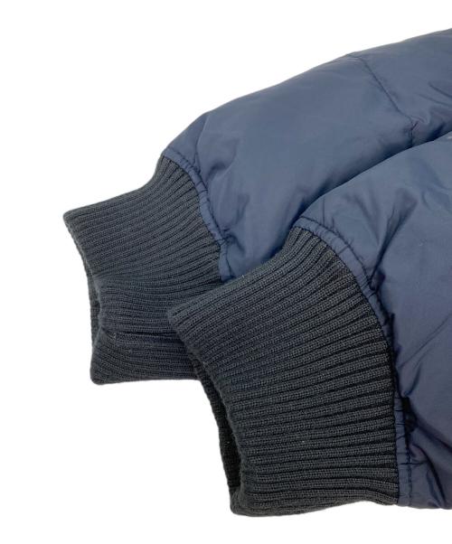 Abercrombie & Fitch（アバクロンビー アンド フィッチ）Abercrombie & Fitch (アバクロンビー アンド フィッチ) ダウンジャケット ネイビー サイズ:XLの古着・服飾アイテム