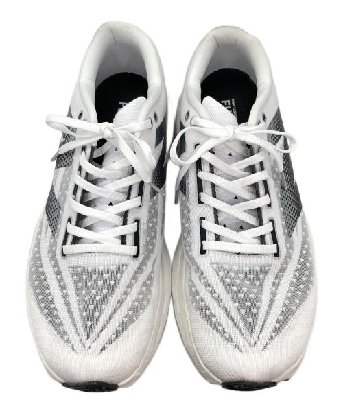 NEW BALANCE（ニューバランス）NEW BALANCE (ニューバランス) FuelCell Rebel V4 ホワイト サイズ:28の古着・服飾アイテム