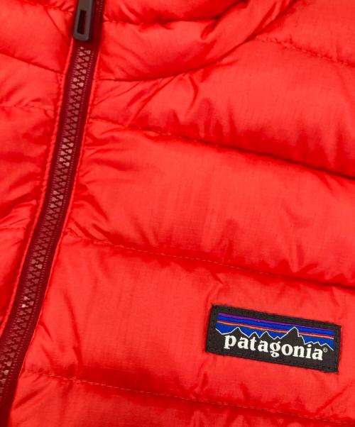 Patagonia（パタゴニア）Patagonia (パタゴニア) M's Down Sweater Vest レッド サイズ:Mの古着・服飾アイテム