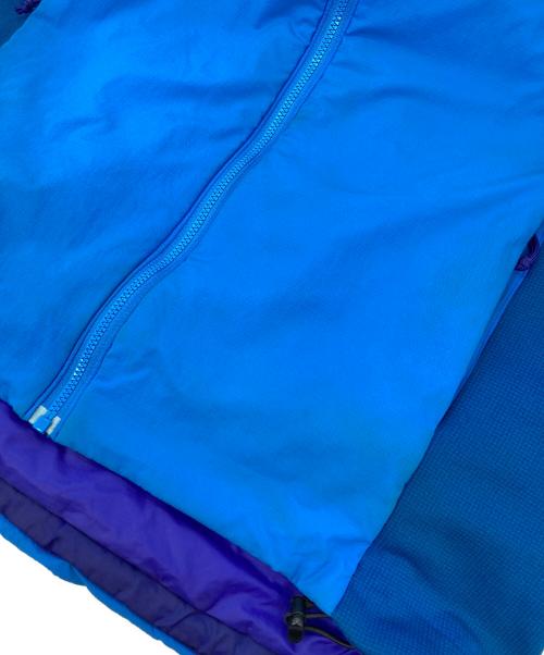 ARC'TERYX（アークテリクス）ARC'TERYX (アークテリクス) ATOM AR HOODY ブルー サイズ:Sの古着・服飾アイテム