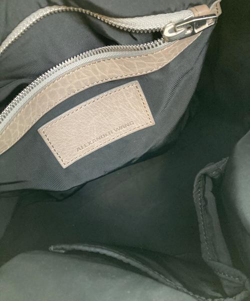 ALEXANDER WANG（アレキサンダー・ワン）ALEXANDER WANG (アレキサンダー・ワン) ロッキースタッズ ハンドバッグ ブラウンの古着・服飾アイテム
