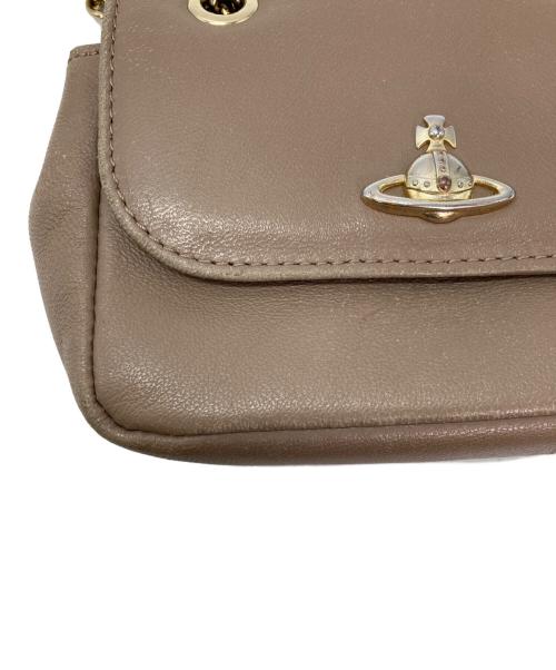 Vivienne Westwood（ヴィヴィアンウエストウッド）Vivienne Westwood (ヴィヴィアンウエストウッド) ミニショルダーバッグ ベージュの古着・服飾アイテム