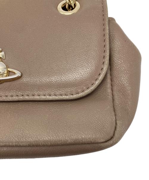 Vivienne Westwood（ヴィヴィアンウエストウッド）Vivienne Westwood (ヴィヴィアンウエストウッド) ミニショルダーバッグ ベージュの古着・服飾アイテム