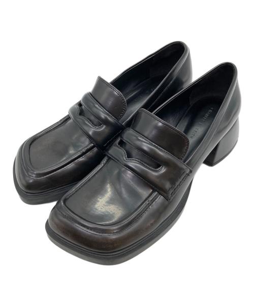 CHARLES & KEITH（チャールズアンドキース）CHARLES & KEITH (チャールズアンドキース) ローファー ブラック サイズ:38の古着・服飾アイテム
