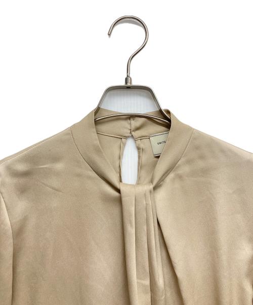 UNITED ARROWS TOKYO（ユナイテッドアローズトウキョウ）UNITED ARROWS TOKYO (ユナイテッドアローズトウキョウ) 長袖ブラウス ベージュ サイズ:無しの古着・服飾アイテム