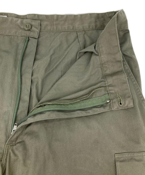 フランス軍（フランスグン）フランス軍 (フランスグン) ミリタリーパンツ グリーン サイズ:96Lの古着・服飾アイテム