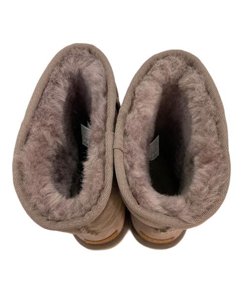 UGG（アグ）UGG (アグ) Classic Short II ベージュ サイズ:24の古着・服飾アイテム