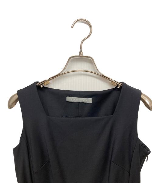 theory luxe（セオリーリュクス）theory luxe (セオリーリュクス) EXECUTIVEラインワンピース ネイビー サイズ:36の古着・服飾アイテム