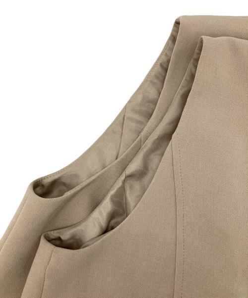 M'S GRACY（エムズグレイシー）M'S GRACY (エムズグレイシー) ノースリーブワンピース ベージュ サイズ:36の古着・服飾アイテム