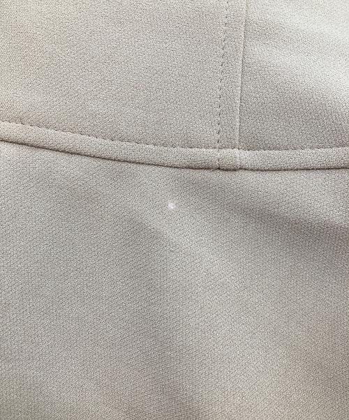 M'S GRACY（エムズグレイシー）M'S GRACY (エムズグレイシー) ノースリーブワンピース ベージュ サイズ:36の古着・服飾アイテム