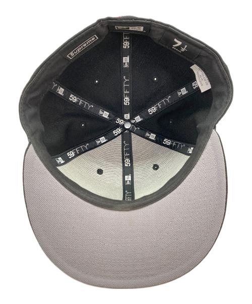 New Era（ニューエラ）New Era (ニューエラ) Supreme (シュプリーム) キャップ ブラックの古着・服飾アイテム