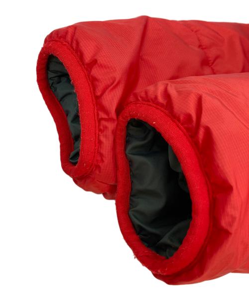 Patagonia（パタゴニア）Patagonia (パタゴニア) フード付パフジャケット レッド サイズ:Mの古着・服飾アイテム