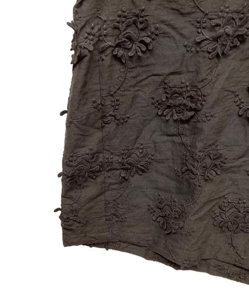 JOURNAL STANDARD relume（ジャーナルスタンダード レリューム）JOURNAL STANDARD relume (ジャーナルスタンダード レリューム) crinkle crinkle crinkle (クリンクル クリンクル クリンクル) 3Dエンブロイダリーシャツ ブラック サイズ:Fの古着・服飾アイテム