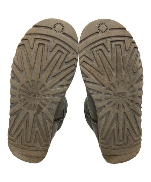 UGG（アグ）UGG (アグ) クラシック ミニムートンブーツ グレー サイズ:240の古着・服飾アイテム