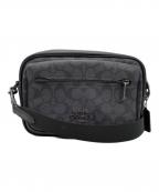 COACHコーチ）の古着「エリアス クロスボディシグネチャーキャンバス」｜ブラック