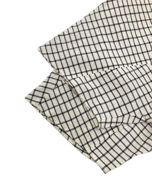 MACKINTOSH LONDON（マッキントッシュ ロンドン）MACKINTOSH LONDON (マッキントッシュ ロンドン) 半袖ブラウス ホワイト サイズ:38の古着・服飾アイテム