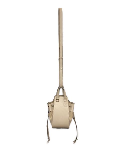 LOEWE（ロエベ）LOEWE (ロエベ) ハンモックドローストリングミニバッグ ベージュの古着・服飾アイテム