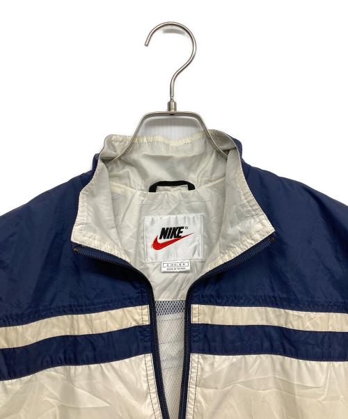 NIKE（ナイキ）NIKE (ナイキ) ナイロンジャケット ホワイト サイズ:Mの古着・服飾アイテム