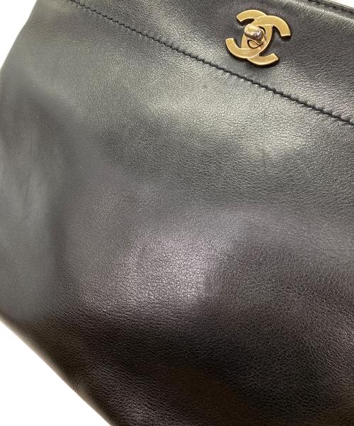 CHANEL（シャネル）CHANEL (シャネル) ココマークターンロックトートバック ブラックの古着・服飾アイテム
