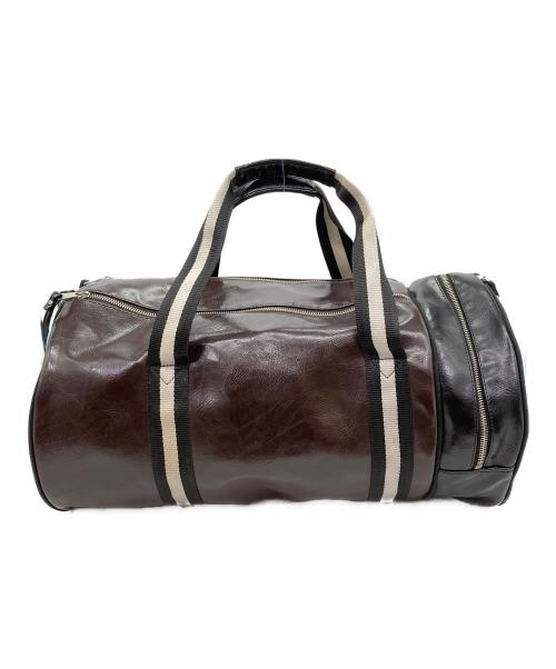 FRED PERRY（フレッドペリー）FRED PERRY (フレッドペリー) 2way レザーボストンバッグ ブラウンの古着・服飾アイテム
