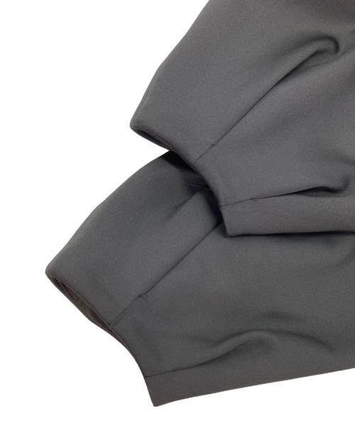 perna（ペルナ）perna (ペルナ) ボリューム袖ロングコート ブラック サイズ:Mの古着・服飾アイテム