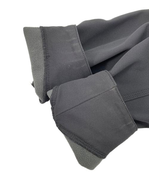 CarHartt（カーハート）CarHartt (カーハート) ソフトシェルジャケット グレー サイズ:Mの古着・服飾アイテム