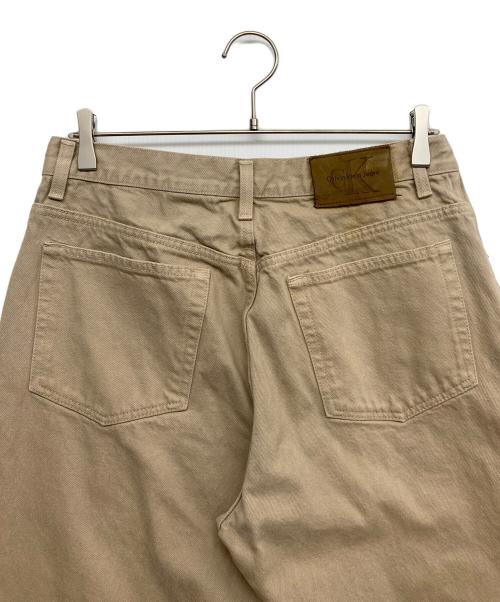 Calvin Klein（カルバンクライン）Calvin Klein (カルバンクライン) デニムパンツ ベージュ サイズ:W33の古着・服飾アイテム