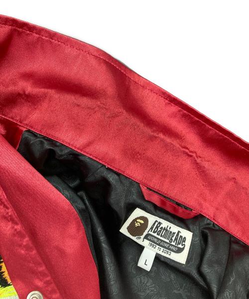 A BATHING APE（ア ベイシング エイプ）A BATHING APE (ア ベイシング エイプ) スーベニアジャケット レッド サイズ:Lの古着・服飾アイテム