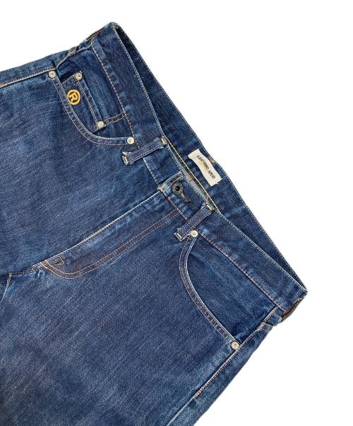 A BATHING APE（ア ベイシング エイプ）A BATHING APE (ア ベイシング エイプ) 豪華刺繍ロゴデニムパンツ インディゴ サイズ:Mの古着・服飾アイテム