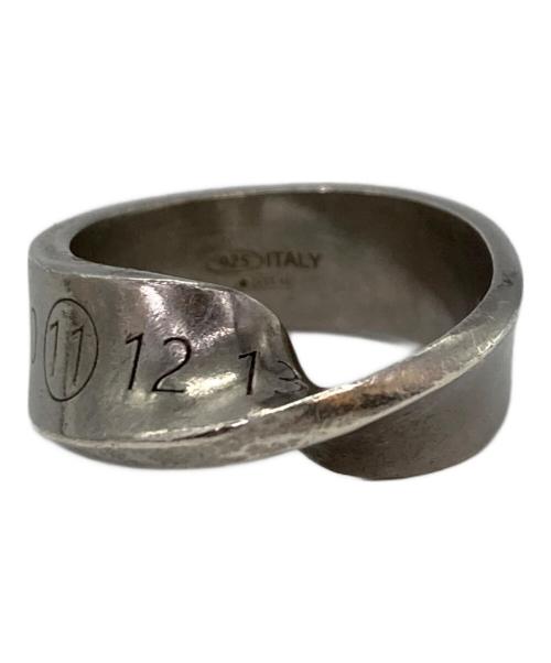 Maison Margiela（メゾンマルジェラ）Maison Margiela (メゾンマルジェラ) ナンバリングツイストリング シルバー サイズ:18号の古着・服飾アイテム