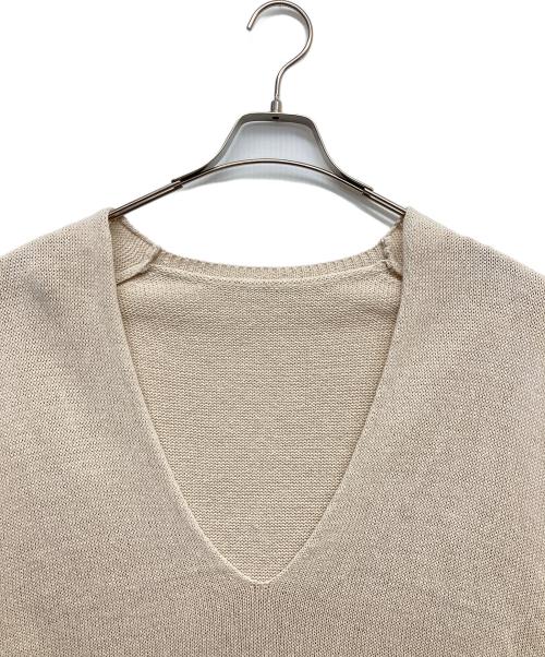GALLARDA GALANTE（ガリャルダガランテ）GALLARDA GALANTE (ガリャルダガランテ) 深Vニットプルオーバー ベージュ サイズ:Fの古着・服飾アイテム