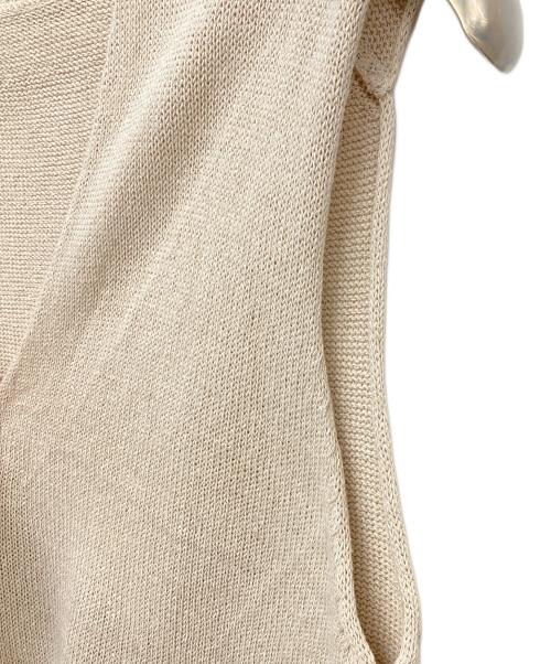 GALLARDA GALANTE（ガリャルダガランテ）GALLARDA GALANTE (ガリャルダガランテ) 深Vニットプルオーバー ベージュ サイズ:Fの古着・服飾アイテム