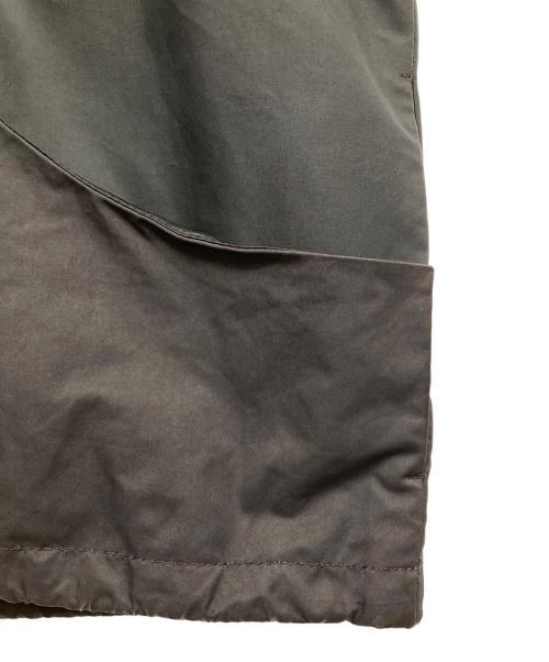 AVALONE（アヴァロン）AVALONE (アヴァロン) HIGH TECH MATERIAL OVERLAP VEST ブラック サイズ:2の古着・服飾アイテム