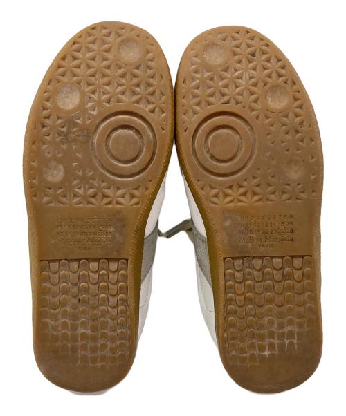 Maison Margiela（メゾンマルジェラ）Maison Margiela (メゾンマルジェラ) REPLICA ジャーマントレーナ- ホワイト サイズ:38の古着・服飾アイテム