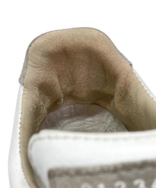 Maison Margiela（メゾンマルジェラ）Maison Margiela (メゾンマルジェラ) REPLICA ジャーマントレーナ- ホワイト サイズ:38の古着・服飾アイテム