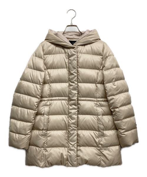 23区（ニジュウサンク）23区 (ニジュウサンク) シレータフタ ショート ダウンコート ホワイト サイズ:38の古着・服飾アイテム