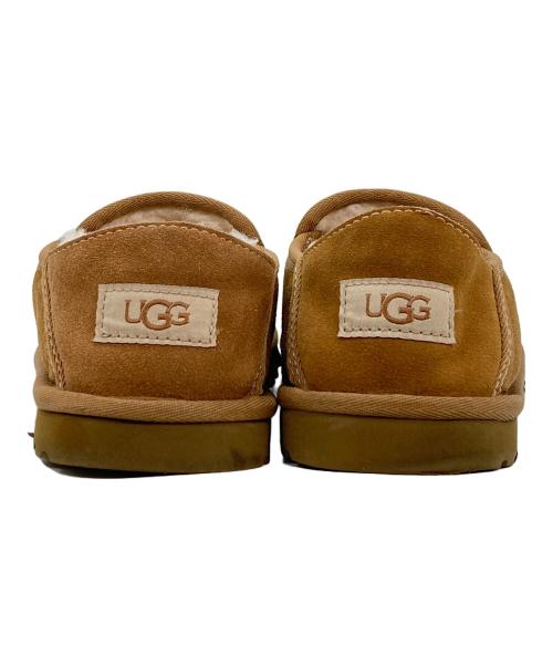 UGG（アグ）UGG (アグ) Kentonスリッポン ブラウン サイズ:24の古着・服飾アイテム